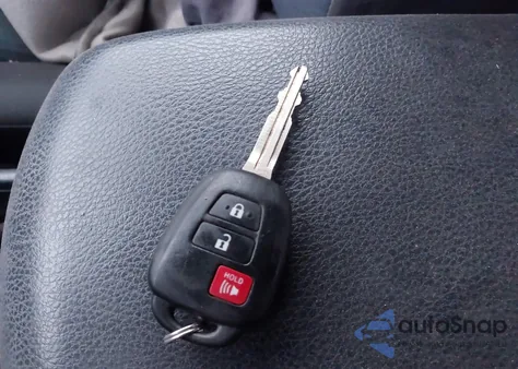 2016 Toyota Rav4 Le из США, поврежденный, VIN JTMZFREV2GJ100524